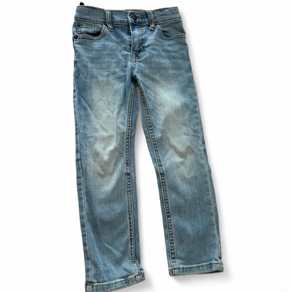Boys light wash skinny jeans Cat & Jack 5 years old